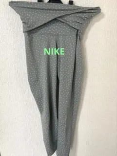NIKE ドット柄 レギンス　Mのサムネイル