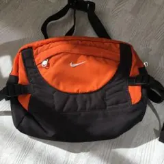 90年代　オールドNIKE ショルダーポーチ　オレンジ✖️黒