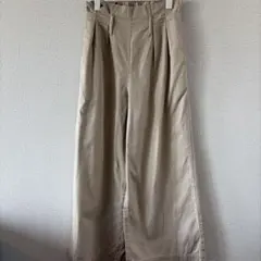 AZULアズール　ハイウエストワイドパンツ　ベージュ　Sサイズ