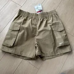 新品　ナイキ ショートパンツ　L 　ベージュ　定価8030円