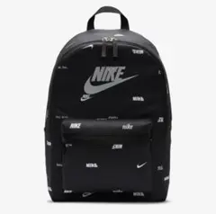 Nike ロゴプリント ブラックバックパック