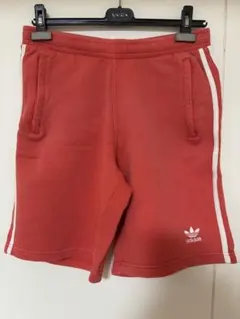 adidas Originals ショートパンツのサムネイル