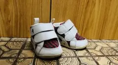 familiar アシックス　スニーカー　赤