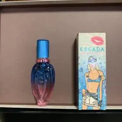 新品 廃盤 30ml と 50ml エスカーダ アイランドキッス ESCADA - 廃盤希少エスカーダアイランドキスオードトワレ30mlの