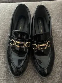 Item thumbnail for item bde93397-aae3-41bb-9693-3962af43ffb7