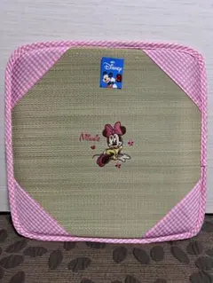 ［最終値下げ!!］ディズニー　ミニーマウス　ミニー　い草　座布団　1点のサムネイル
