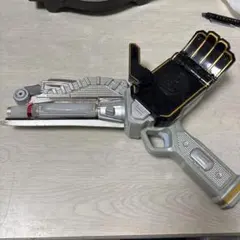 Item thumbnail for item 3ed0f5e8-3abe-49d4-a1df-e68019011d5a