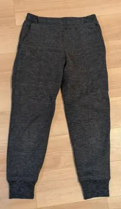 ユニクロ　ブロックテック防風パンツ　Mサイズ