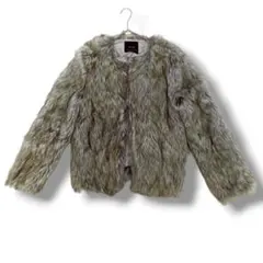 Bershka ファーコート 毛皮 y2k グレー　灰色　ノーカラー　ベルシュカ