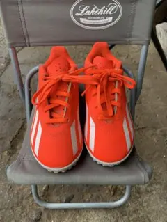 サッカーシューズ　アディダス　19㎝