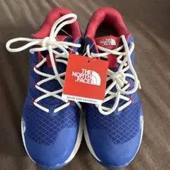 【新品】ノースフェイス　スニーカー23.0