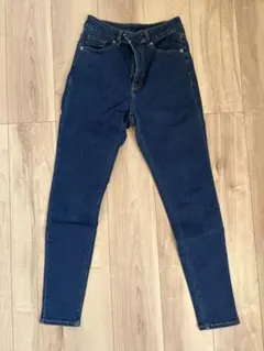 GU スキニーデニム 67 ダークブルー