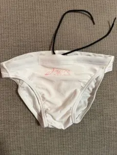 アシックス　競パン　ホワイト