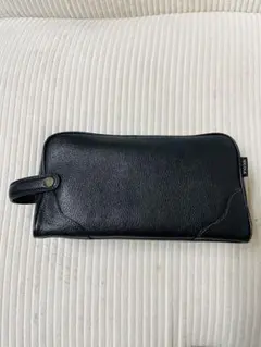 NICOLE 黒 レザー クラッチバッグ　【2】