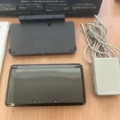 ニンテンドー3DS コスモブラック充電器スタンド動作確認していないためジャンク品