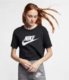 ナイキ スポーツウェア エッセンシャル ウィメンズ クロップド Tシャツ