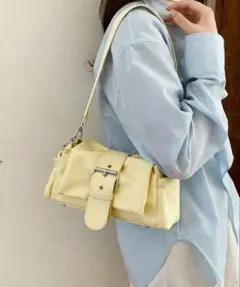 SHEIN ショルダーバッグ イエロー
