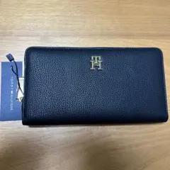 TOMMY HILFIGER フルジップ財布　トミーヒルフィガー　ブラック