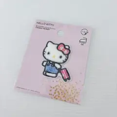 キャラクターワッペン サンリオ　刺繍ワッペン　キャンドゥ　ハローキティ