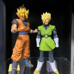 ドラゴンボール グランディスタ孫悟空　一番くじ孫悟飯 スーパーサイヤ人フィギュアのサムネイル