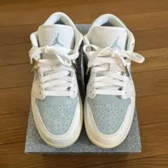 Nike Air Jordan 1 Low ホワイト/ブルーのサムネイル
