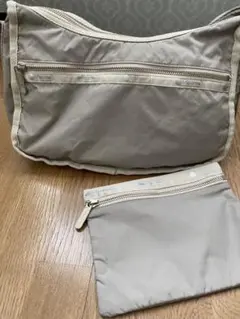 LeSportsac ショルダーバッグ　ポーチ付き