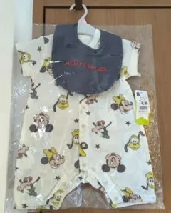 【新品未使用】ミッキー　ロンパース　スタイ付