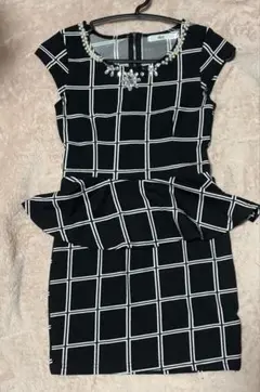 Dazzy チェック柄ペプラムドレスとスカートセットS