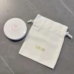 【巾着付き】Dior スノー パーフェクト ライト コンパクトファンデーション
