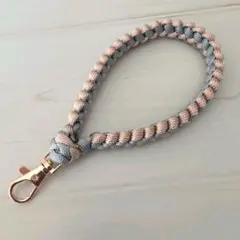 パラコード ハンドストラップ　スマホストラップ　キーホルダー　F21