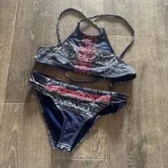 Item thumbnail for item d7511a4f-b19a-4b82-9b0b-dbfe02465b81