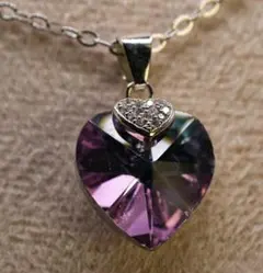 紫色ハート型クリスタルネックレス
