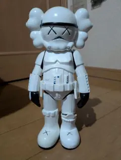 Kaws ストームトルーパー ソフビ フィギュア スターウォーズのサムネイル