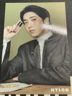 straykids ハン NARS NYLON JAPAN ポストカード