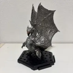 モンスターハンター クシャルダオラ フィギュア