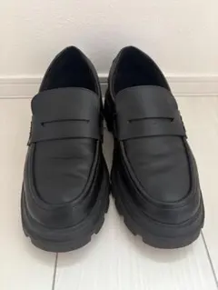 GU ボリュームソールコインローファー