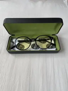 Zoff カラーグラス