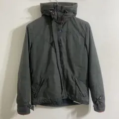 葉*ぱ様 KLÄTTERMUSEN Muntia ダウンジャケット