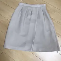 《美品》ひざ丈スカート オフオン　ベージュ