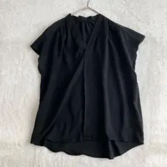 新品タグ付】23区 フリルドレープブラウス ブラック 44 大きいサイズ 
