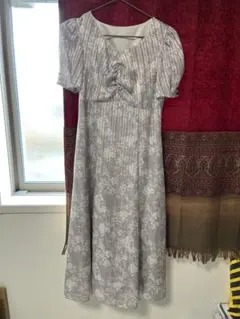 あ*読様 PROPORTION BODY DRESSING 花柄グレーロングドレ