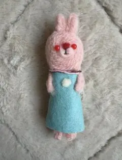 羊毛フェルト　ハンドメイド　うさぎ　ウサギ