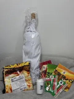 【特賞・未開封】セブンイレブン Happyくじ BIG!ぬいぐるみ からあげ棒