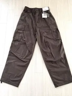 【新品未使用】UNIQLO：C ワイドフィットカーゴパンツ XS