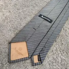 アクアスキュータム　ネクタイ　グレー系　千鳥柄　ハウンドトゥース