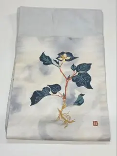 名古屋帯 植物デザイン