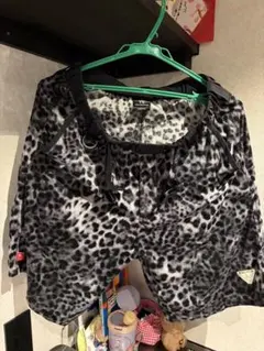 Virgo Wearworks Leopard Print Shortsのサムネイル