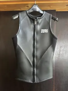MOON SUITS ウェットスーツ ベスト フロントジップのサムネイル