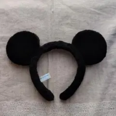 ディズニー　ミッキー　カチューシャ　Disney　シンプル　黒