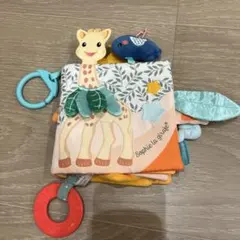 キリンのソフィー 布絵本　ディスカバリーブックのサムネイル